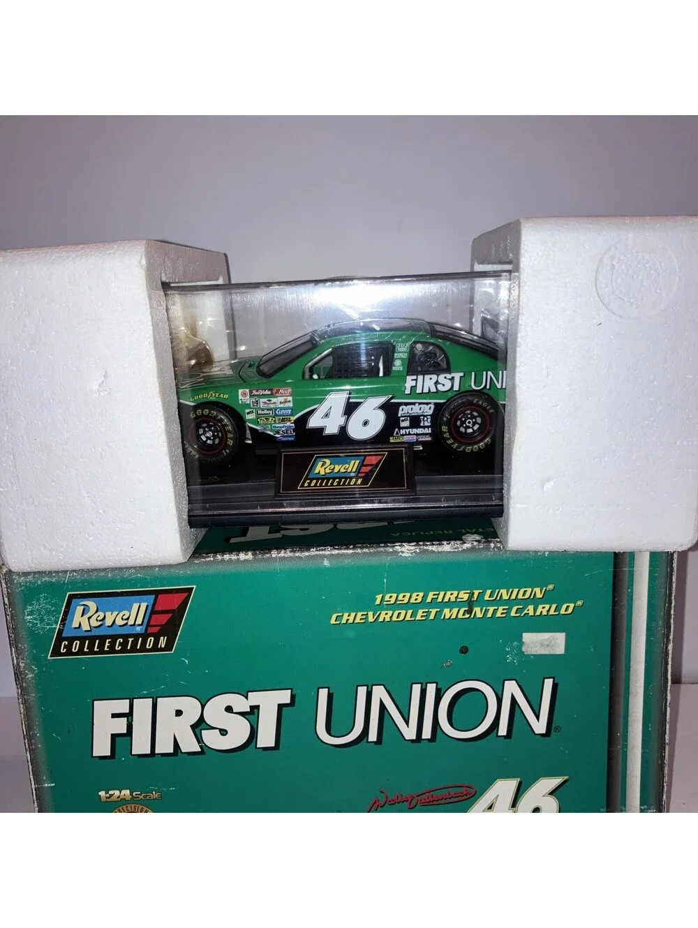 VINTAGE 1998 Revell Collection 1/24 Scale First Union Wally Dallenbach #46 NEW